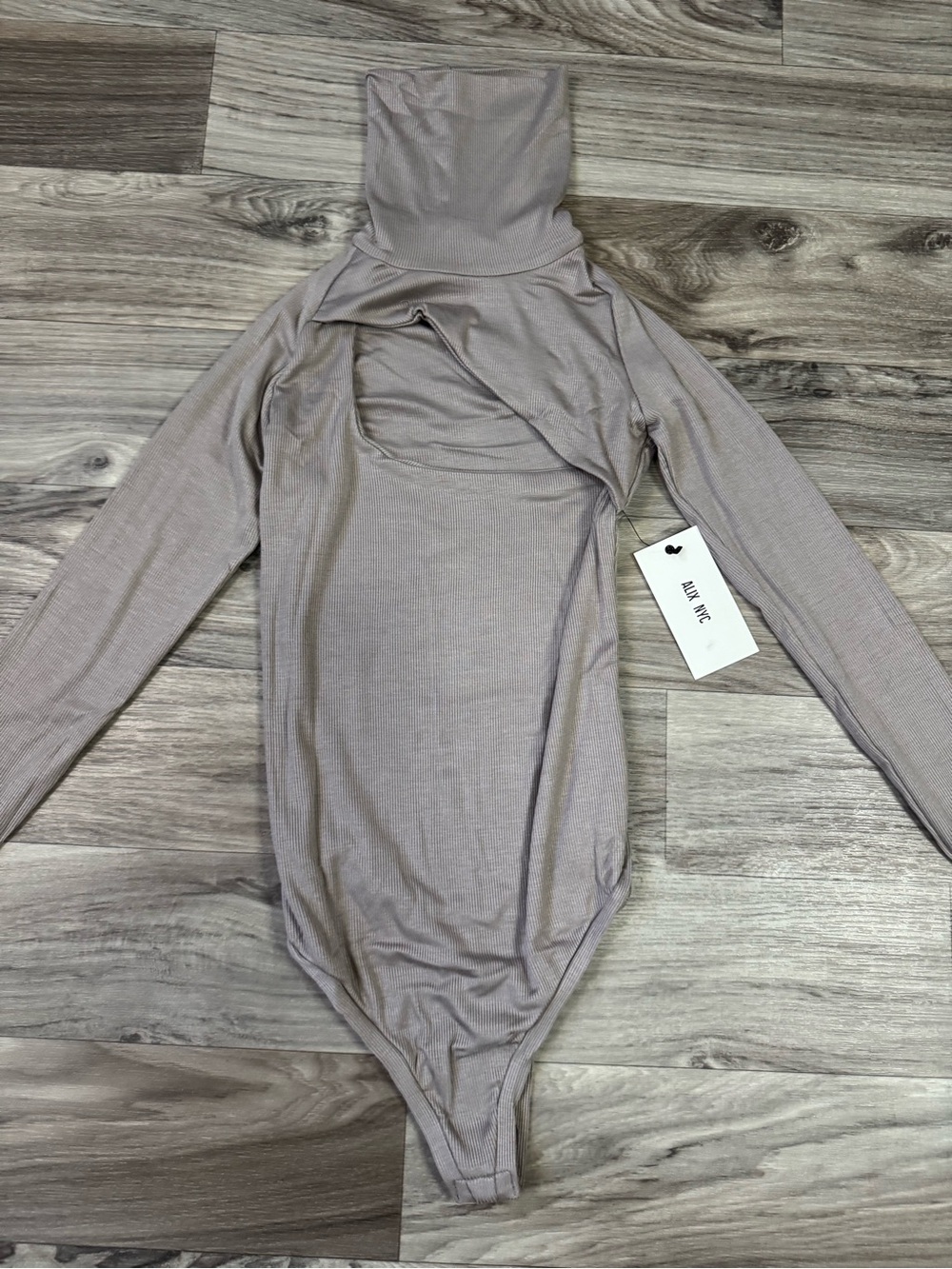 NWT ALIX NYC Carder Cutout Turtleneck Long Sleeve Bodysuit in Dove Size Small